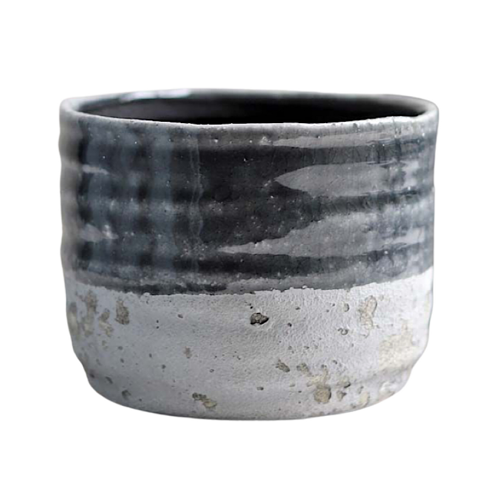 
            
                Load image into Gallery viewer, Dark Grey Two Tone Plant Pot
            
        