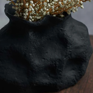 Nina Vase